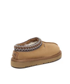 Kid’s Tassy UGG Moccasin -Uggbay 0002 kids tassy chestnut 3