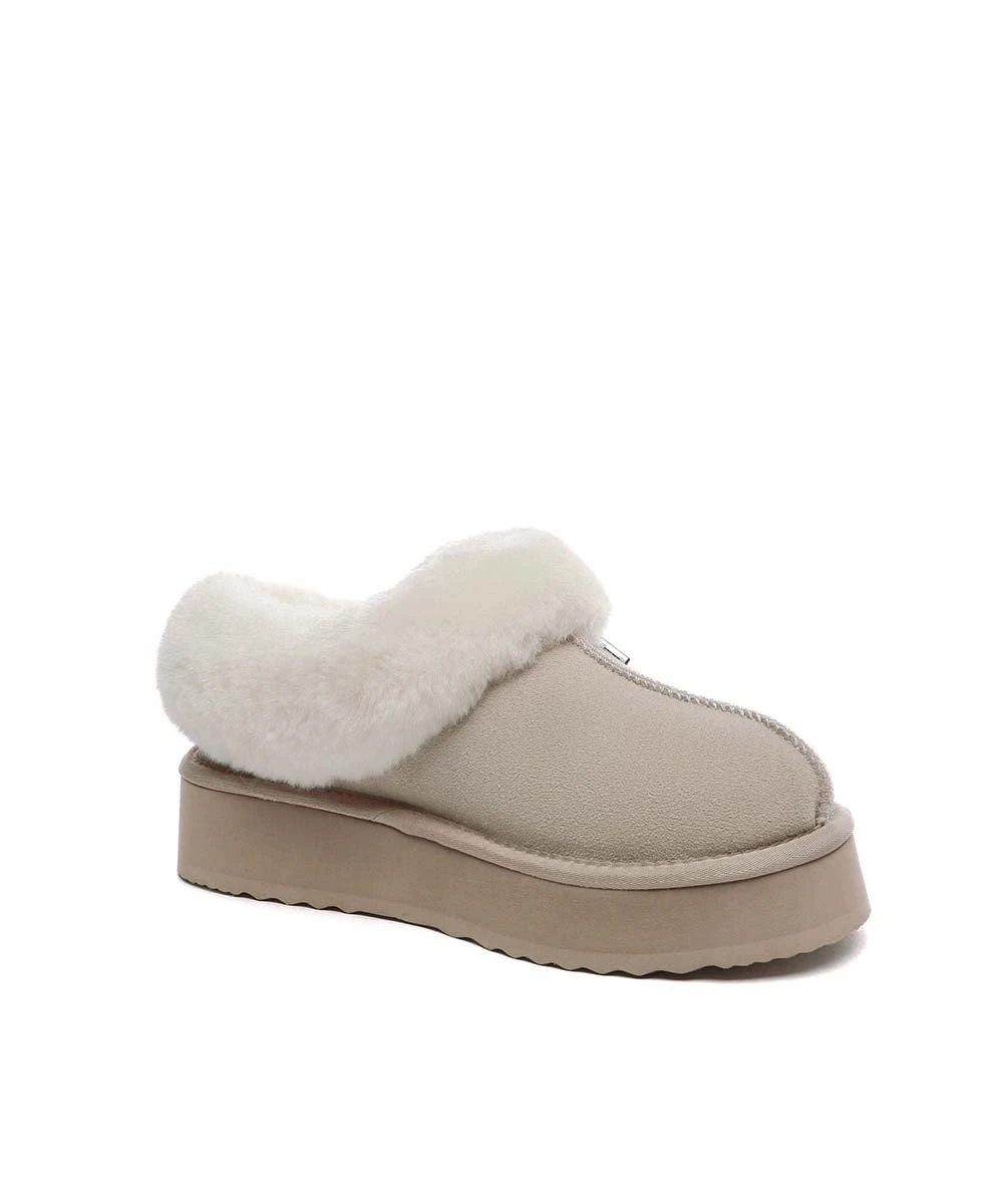 Women's UGG Hailey Slippers 12 Women's UGG Hailey Slippers - Image 12