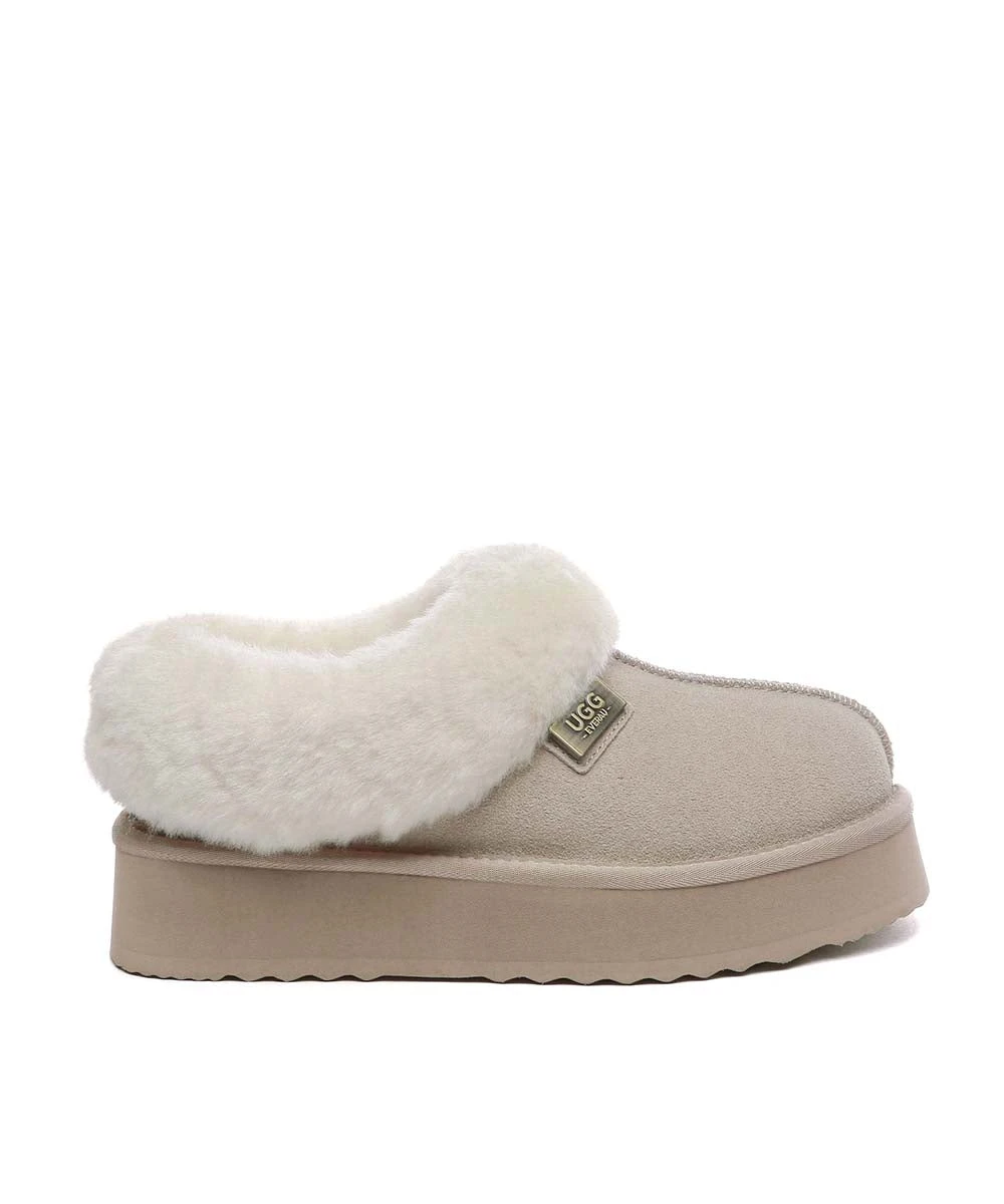 Women's UGG Hailey Slippers 11 Women's UGG Hailey Slippers - Image 11