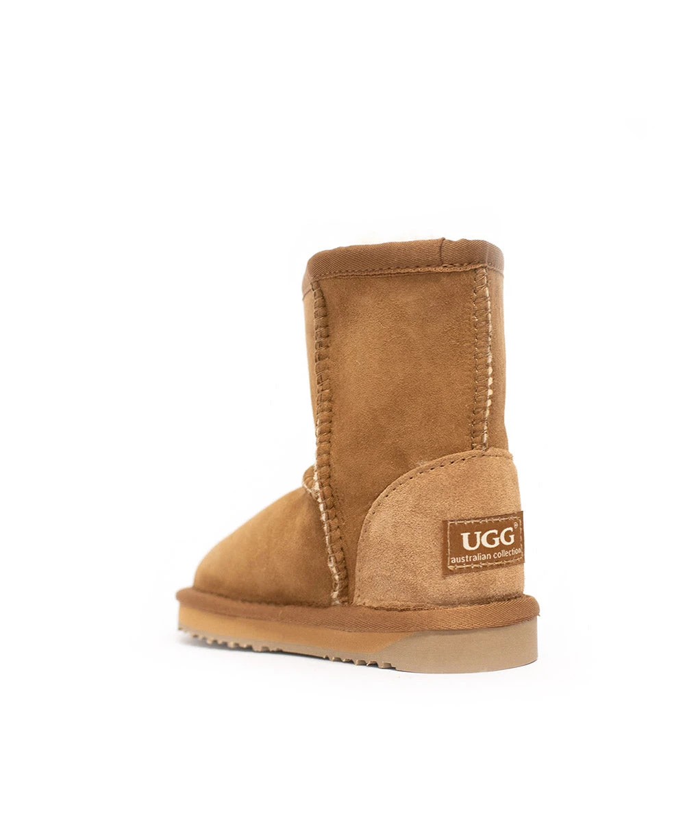 Kids UGG Classic Short 4 Kids UGG Classic Short - Image 4