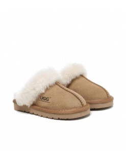 Kid’s Fuzzy UGG Slippers 12 Kid’s Fuzzy UGG Slippers -Uggbay KidsUGGFuzzySlipperChestnut3