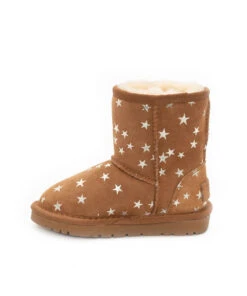 Kid’s UGG Star Classic Boots 8 Kid’s UGG Star Classic Boots -Uggbay KidsUGGStarBootsChestnut4