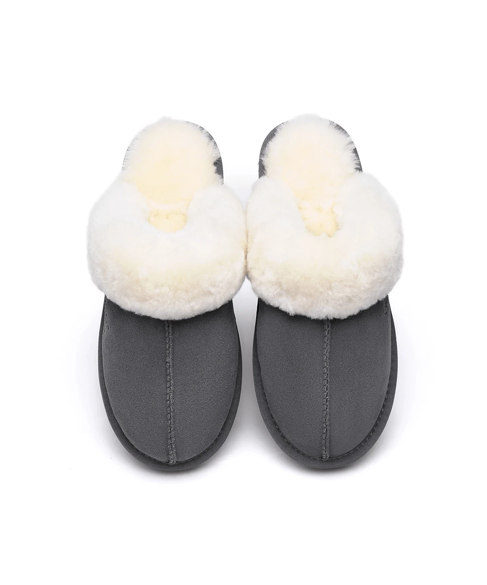 Women's UGG Fuzzy Slipper 5 Women's UGG Fuzzy Slipper - Image 5