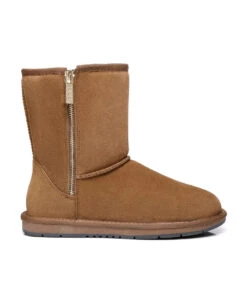 Women's UGG Classic Short Zip -Uggbay ches 5 45b57a1f 351e 431d 857d b7508f104e43