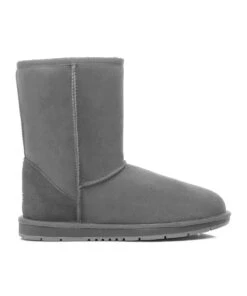 Women's UGG Classic Short 25 Women's UGG Classic Short -Uggbay gr1 ebb20b97 0a72 49ed 8648 dc559d4d2d10