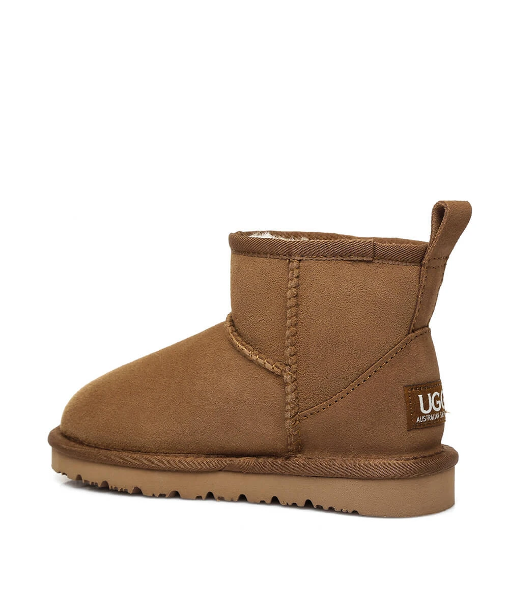 Kids UGG Classic Mini 9 Kids UGG Classic Mini - Image 9